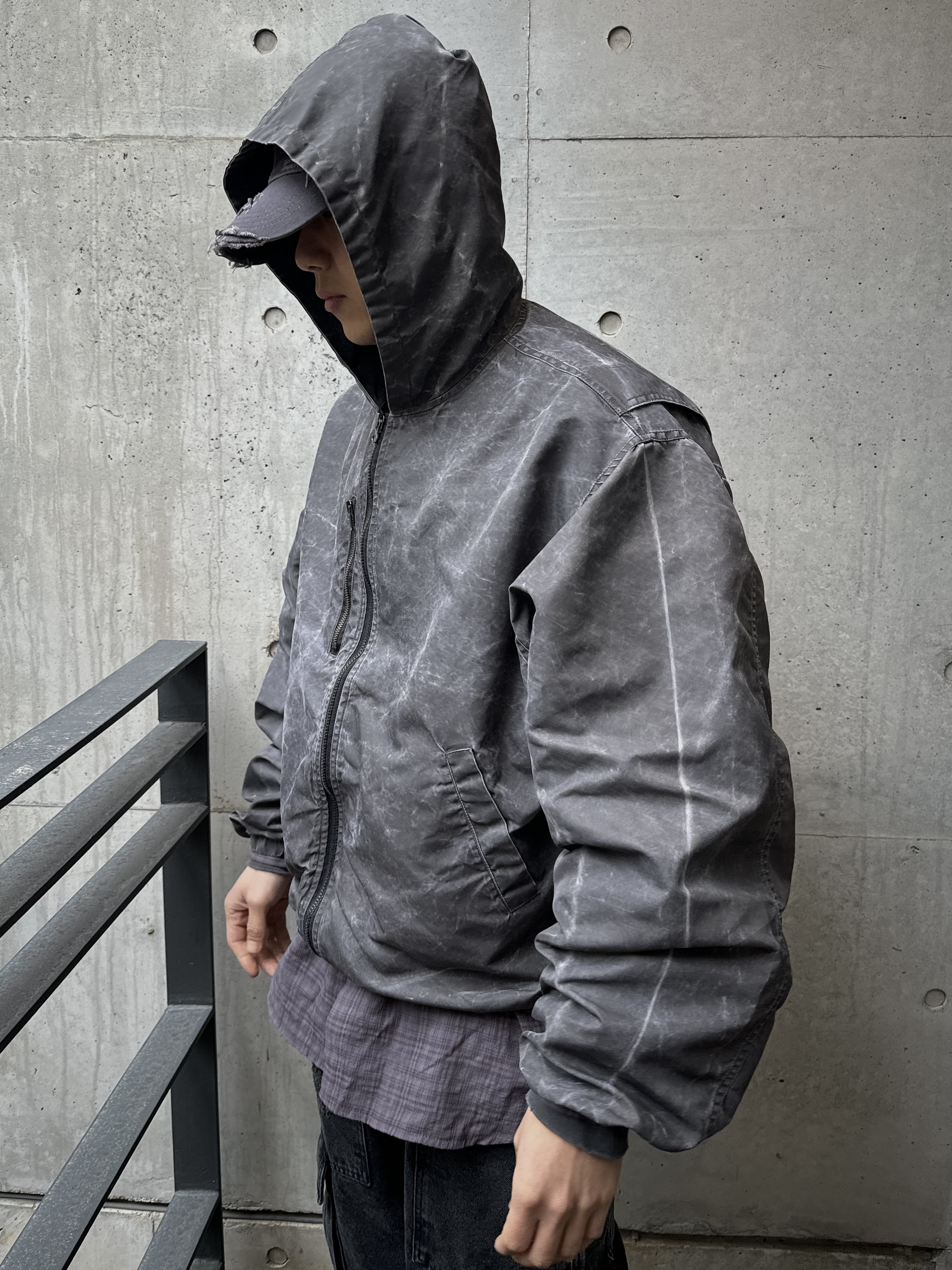 Pigment crack hood jacket(2Color)